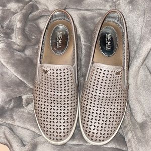 Used micheal kors shoes